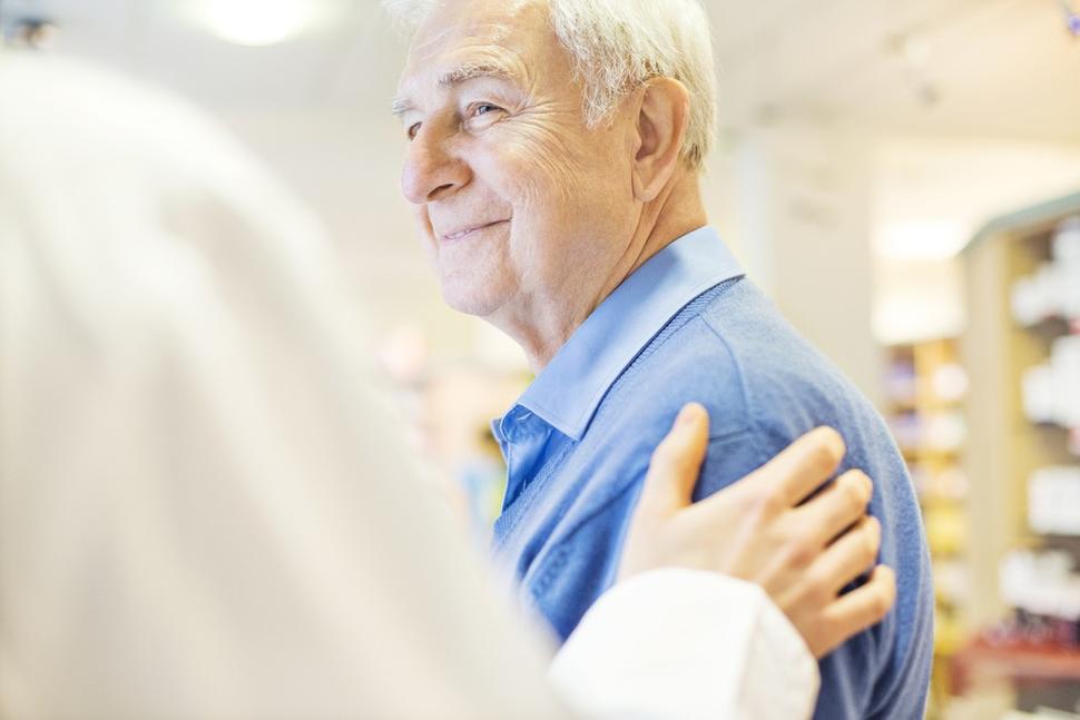 Older man with pharmacist_VOL12115
