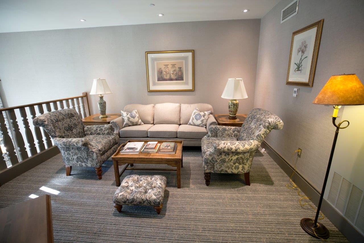 social area at the Safra Family Lodge