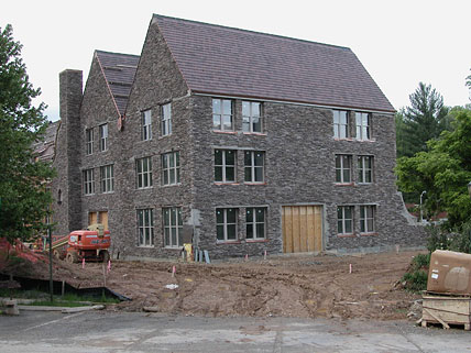 East side of Edmund J. Safra Family  Lodge facing the Clinical Center